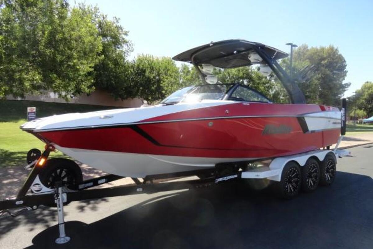2018 Malibu 24 MXZ, 5