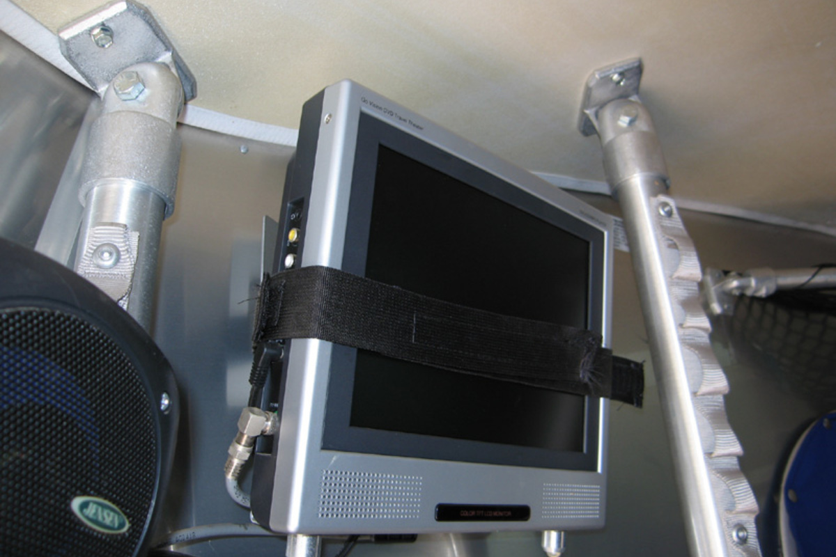 2007 Airstream Basecamp, 8
