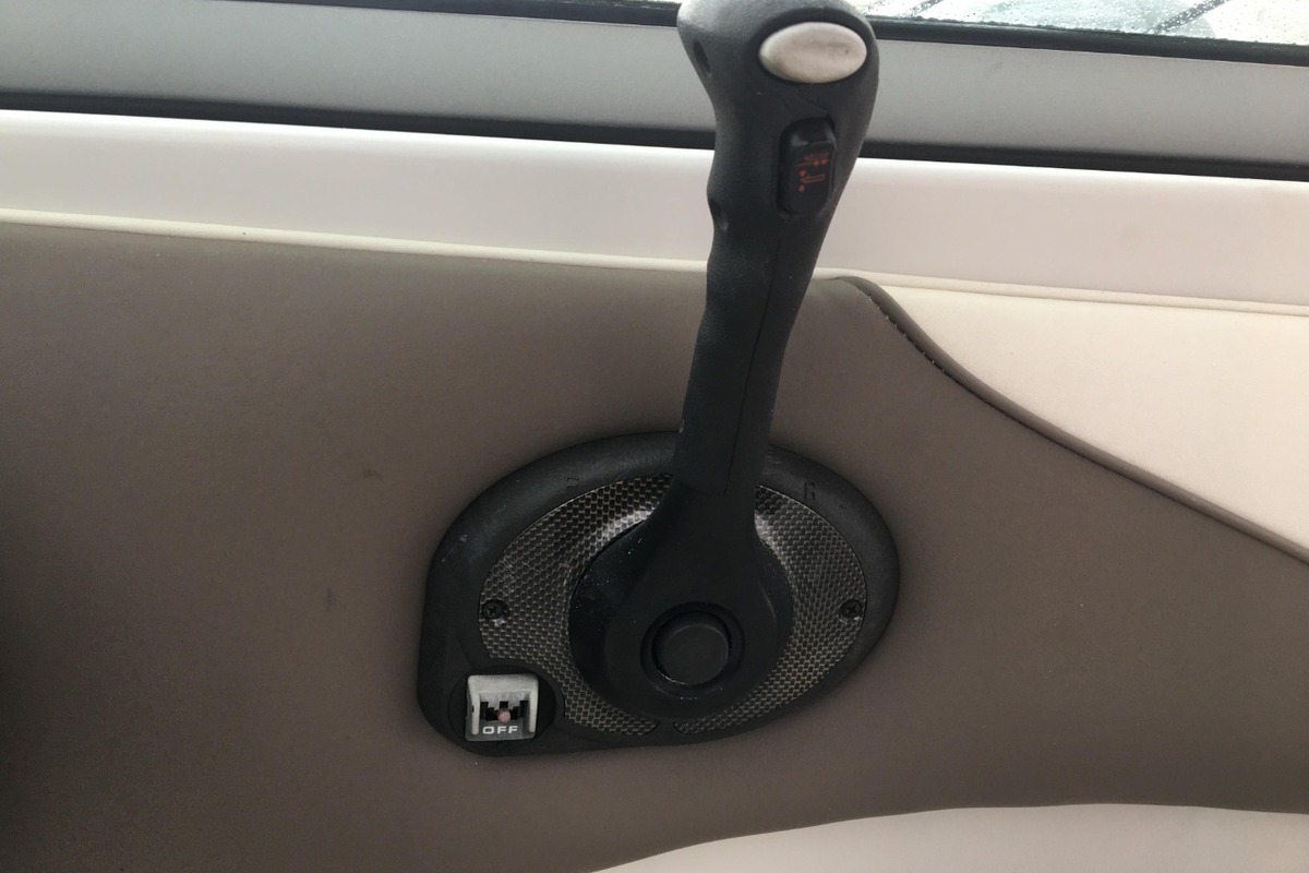2006 Crownline 262, 27