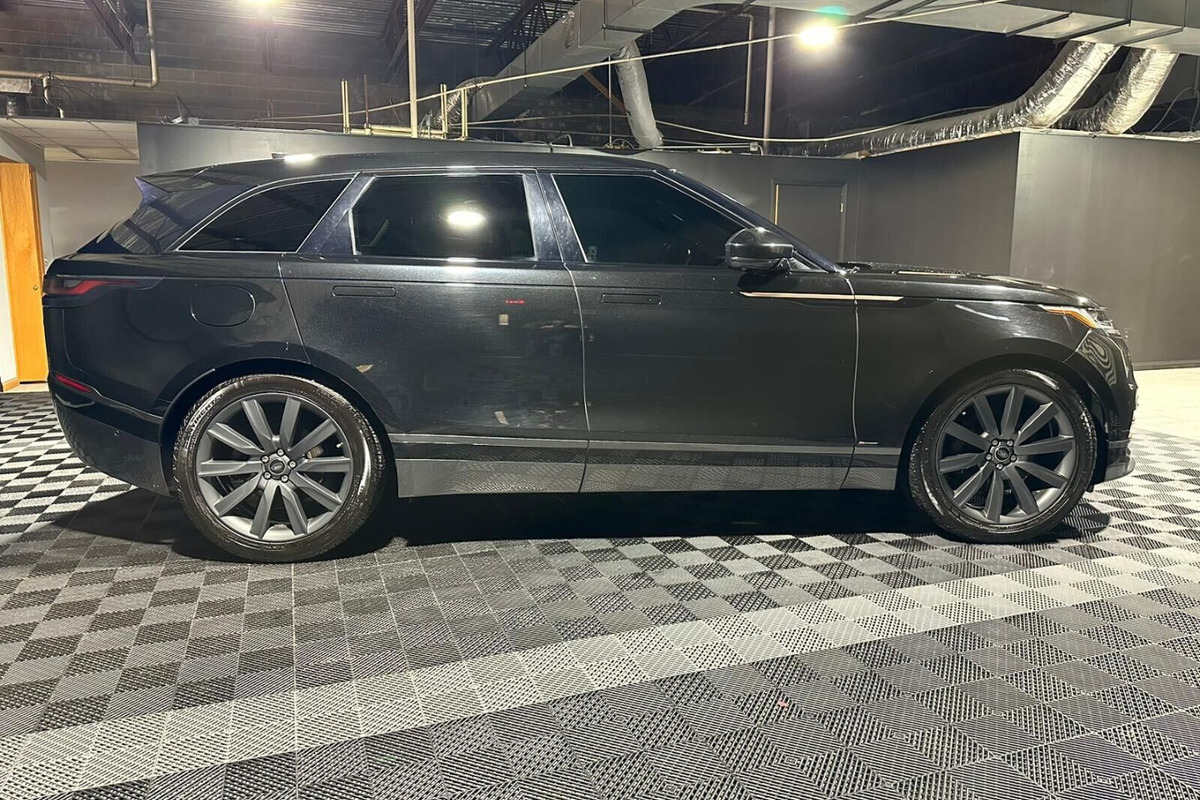 2018 Land Rover Range Rover Velar R-DYNAMIC HSE, 3
