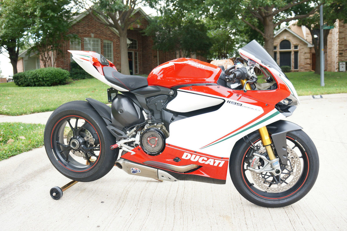2012 Ducati Panigale Tricolore, 0
