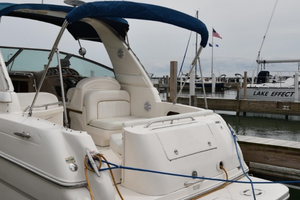 2001 Sea Ray 290 Sundancer, 4