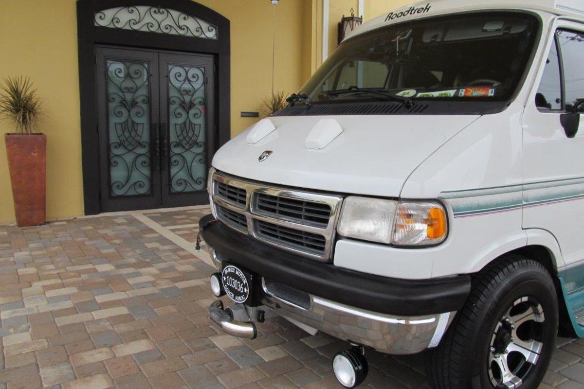 1997 ROADTREK 190 POPULAR, 2