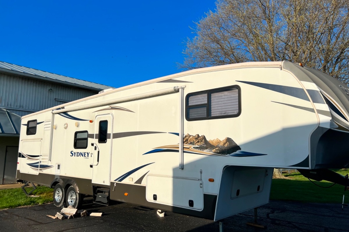 2013 Keystone Outback Sydney Edition, 0
