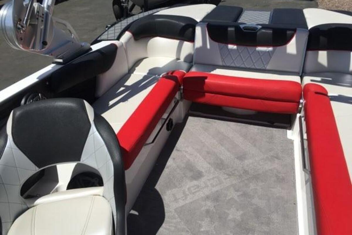 2014 MasterCraft X30, 10