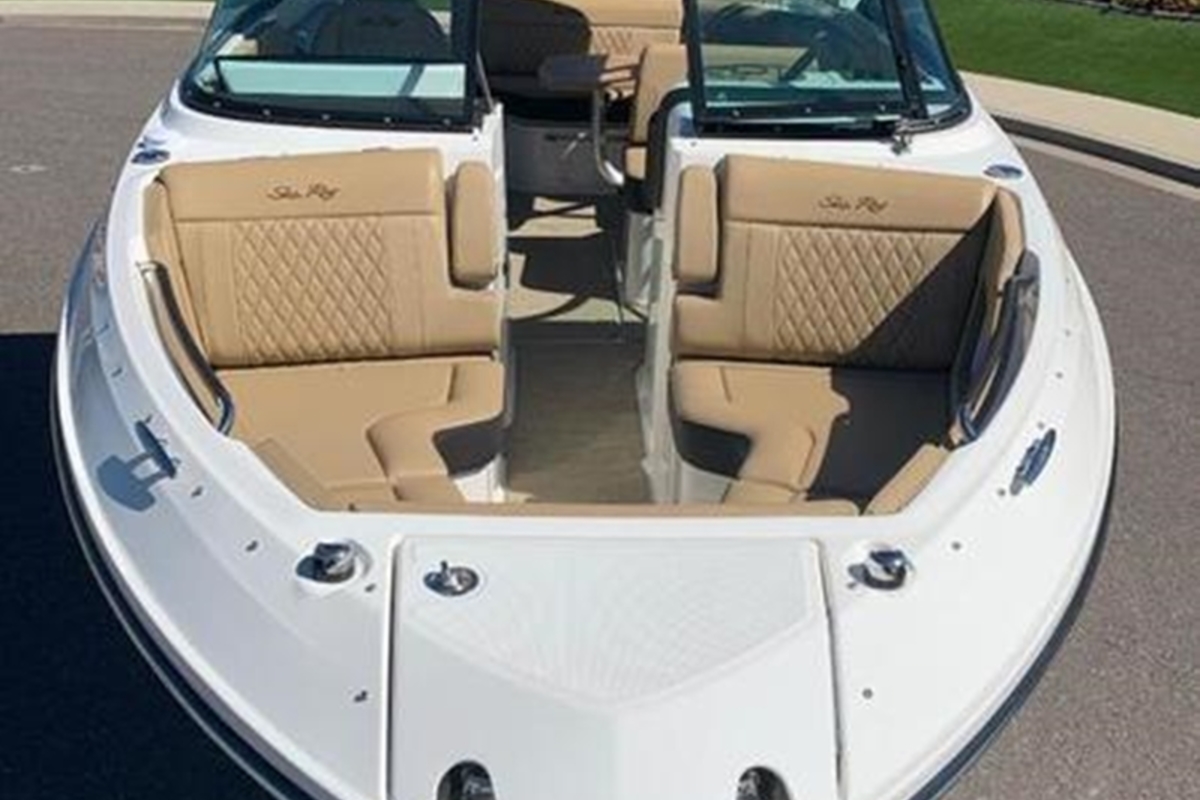 2021 Sea Ray SLX 250, 4
