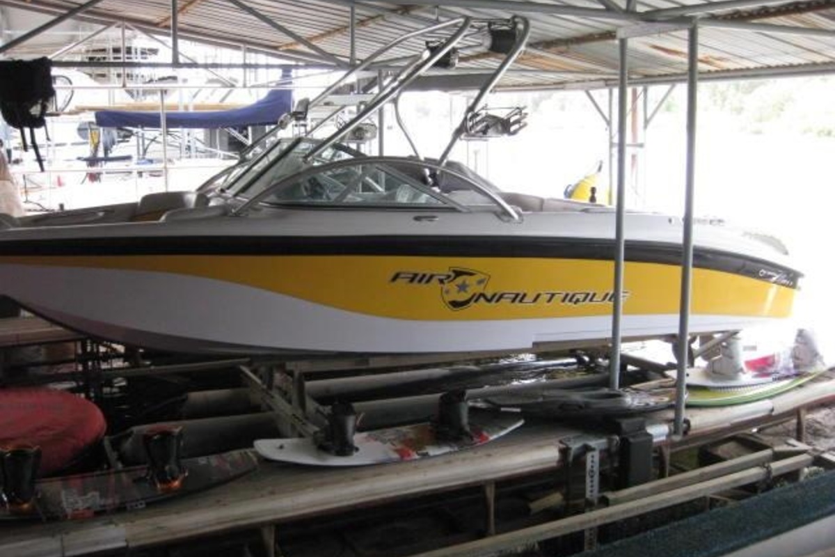 2008 Correct Craft Air Nautique 211 Limited, 9