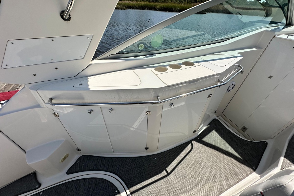 2007 Monterey 290, 5