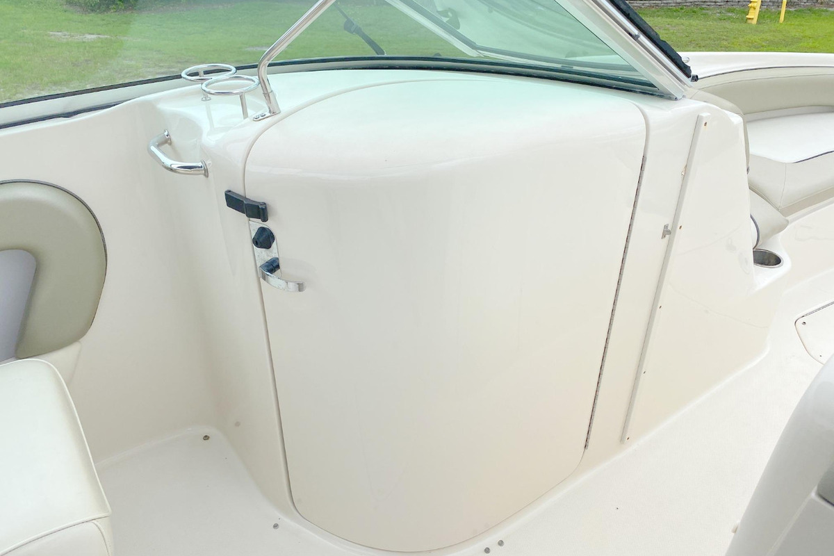 2006 Sea Ray 240 Sundeck, 15