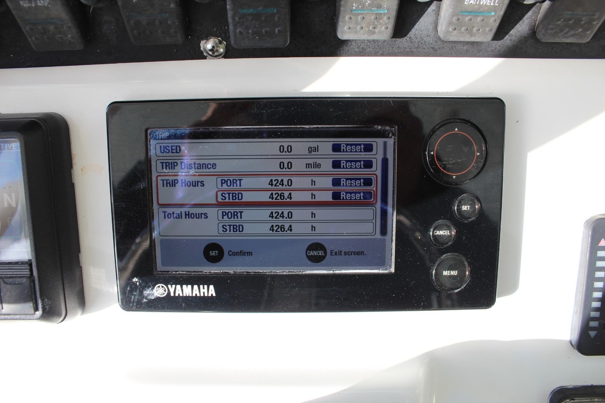 2014 Sea Hunt Gamefish 30, 14