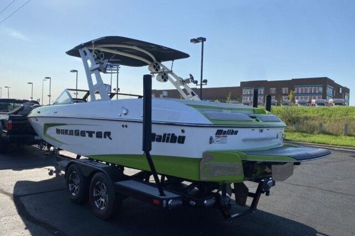 2016 Malibu Wakesetter 22 MXZ, 0