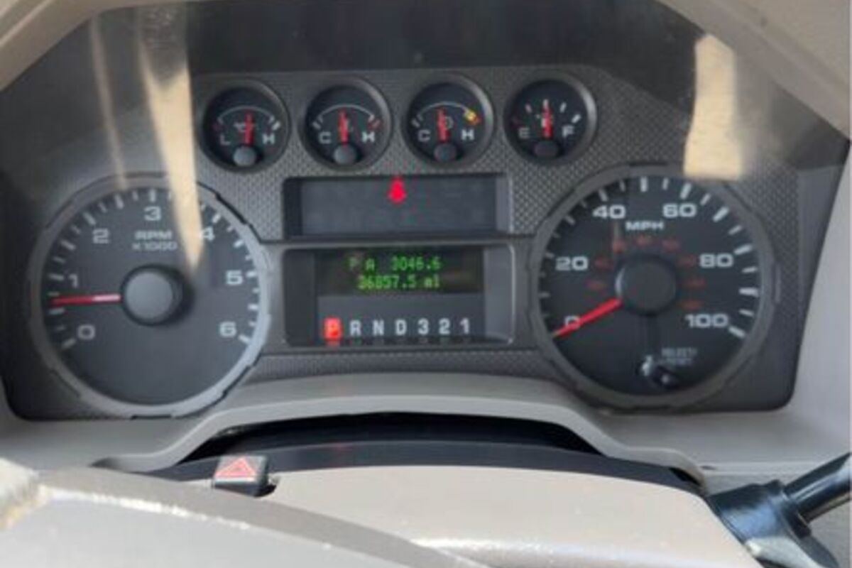2010 Ford F-350, 10