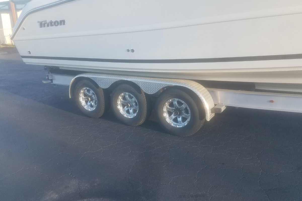 2008 Triton Boats 301 XD, 4