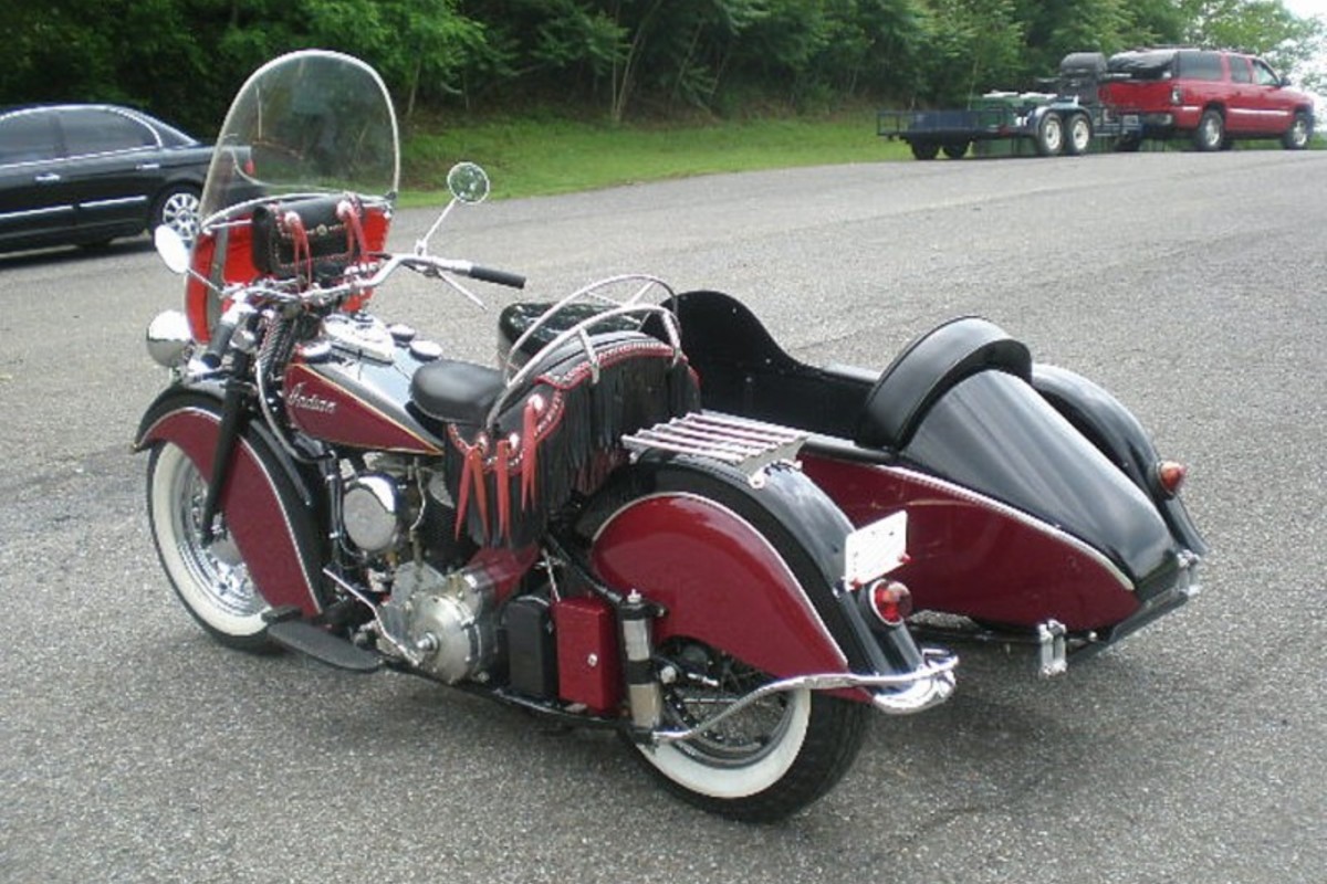1947 Indian Chief with Orignal Indan Side Car, 3