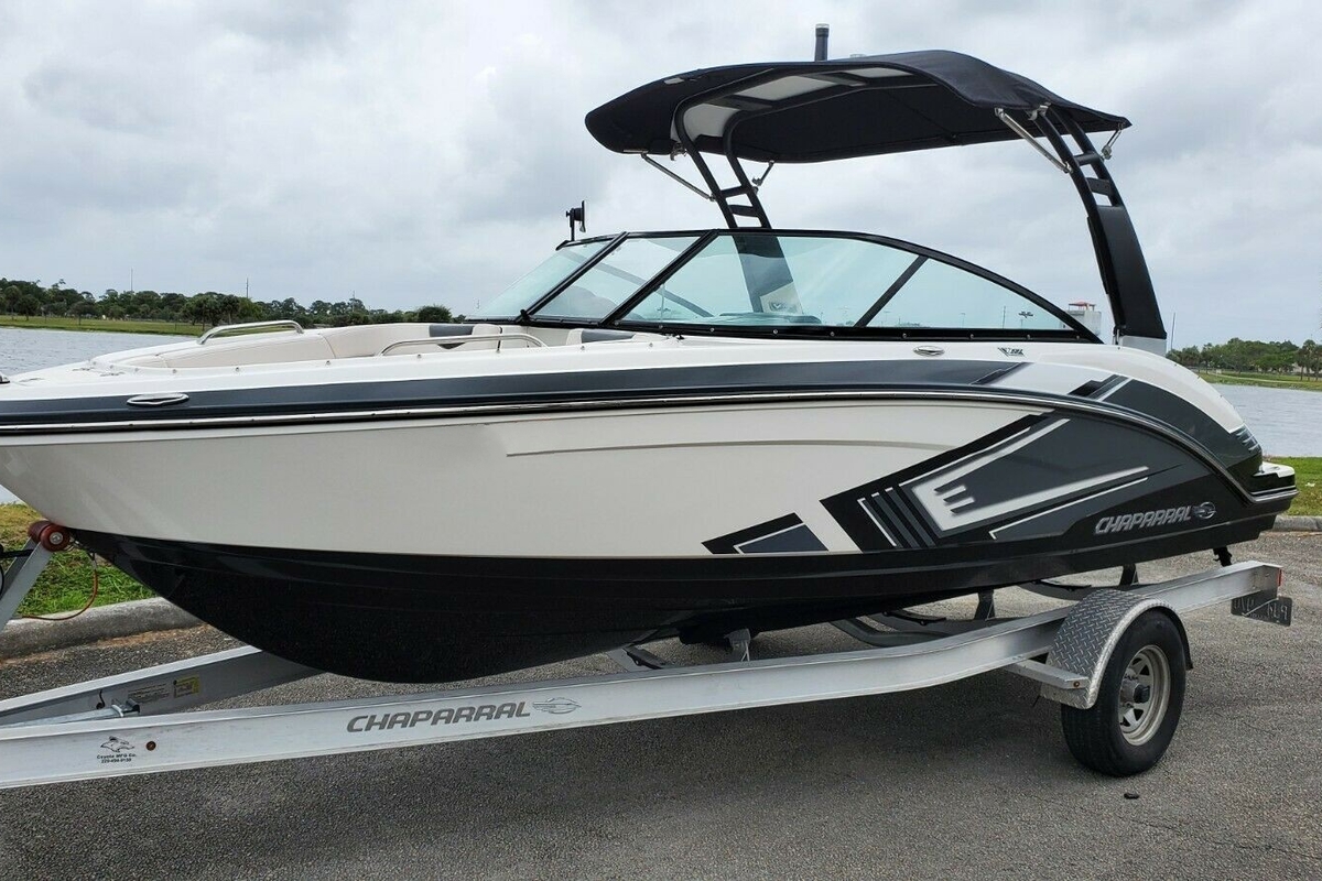 2017 Chaparral 203 Vortex VRX, 0