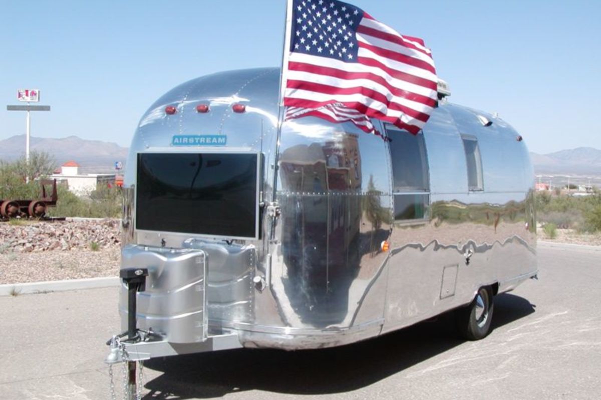 1968 Airstream Safari, 1