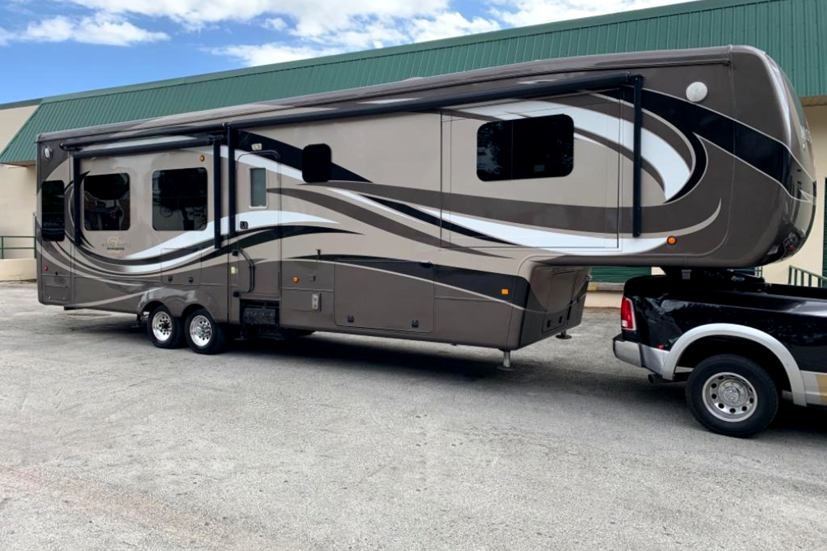 2014 DRV Mobile Suites Estates 38 RSB3, 0