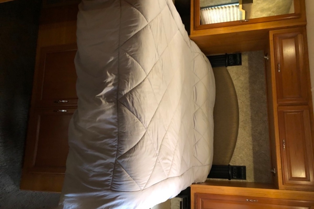 2016 Fleetwood Storm 28MS, 17
