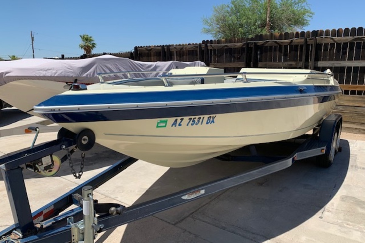 1988 Seaswirl Spyder 202, 23