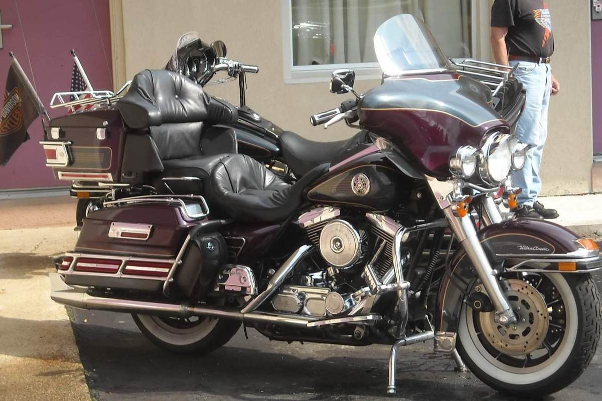 1997 Harley-Davidson Ultra Classic, 1