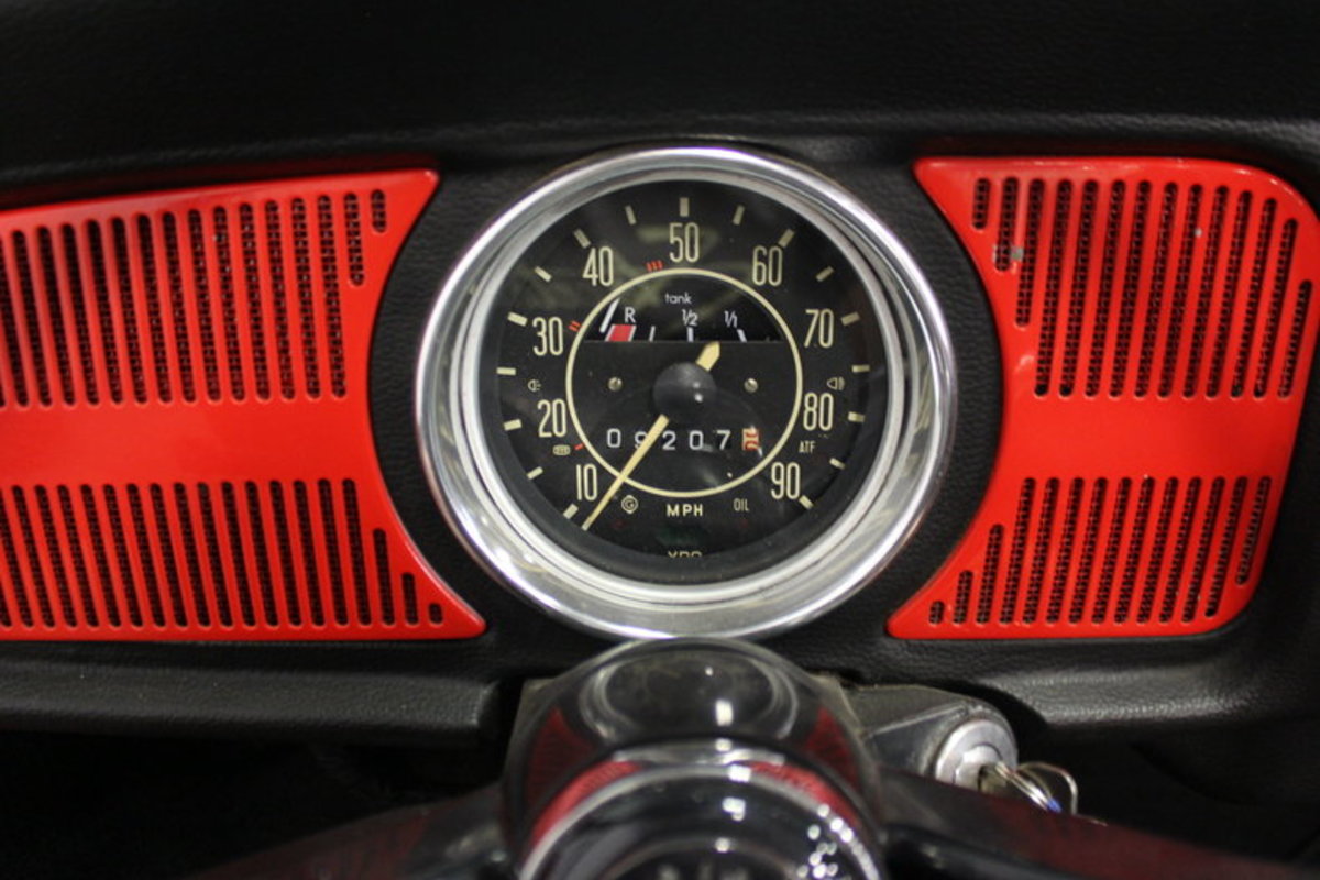 1969 Volkswagen Beetle, 2