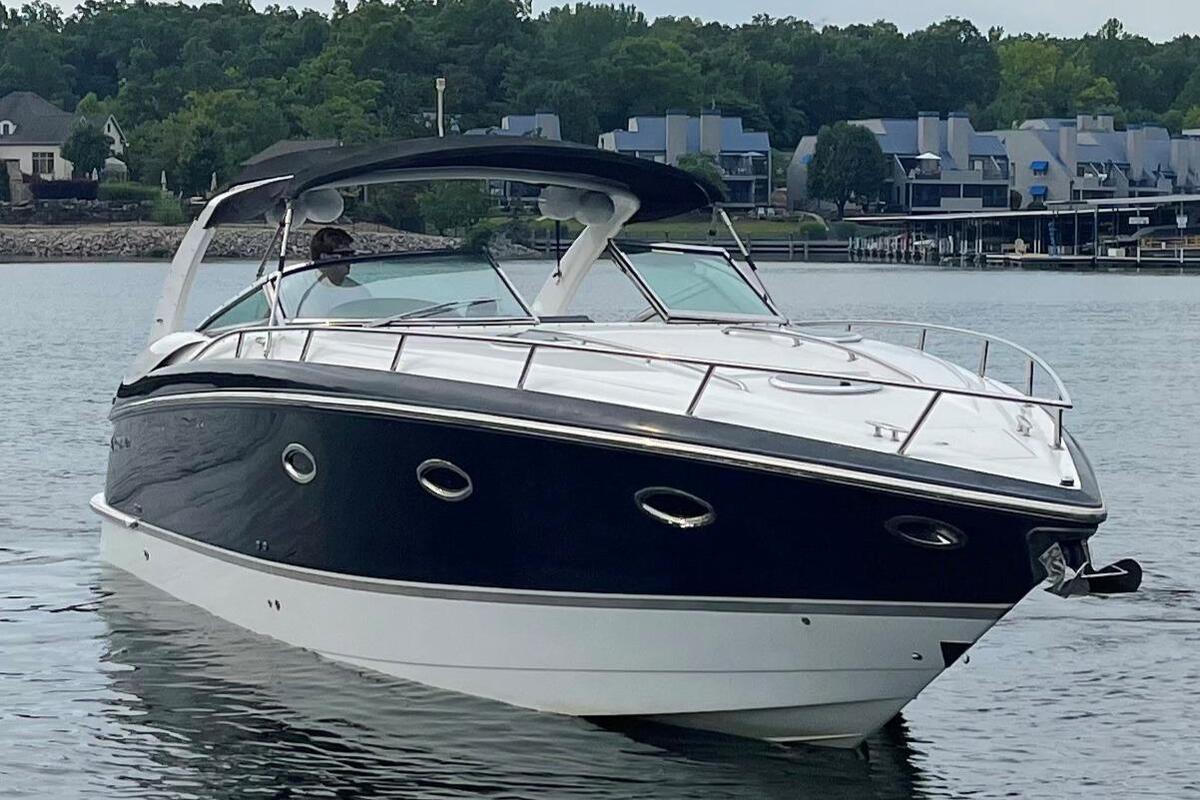 2004 Cobalt Boats 360, 0