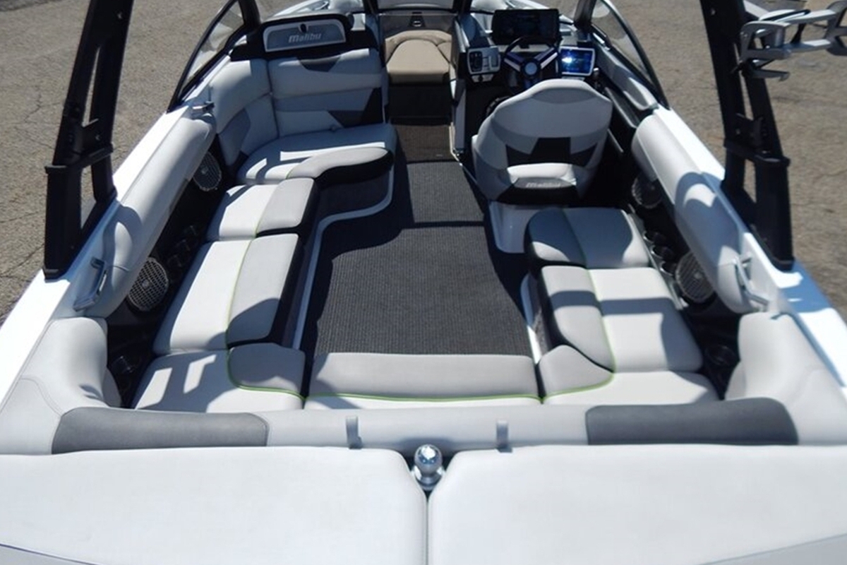 2016 Malibu Wakesetter 22 VLX, 25