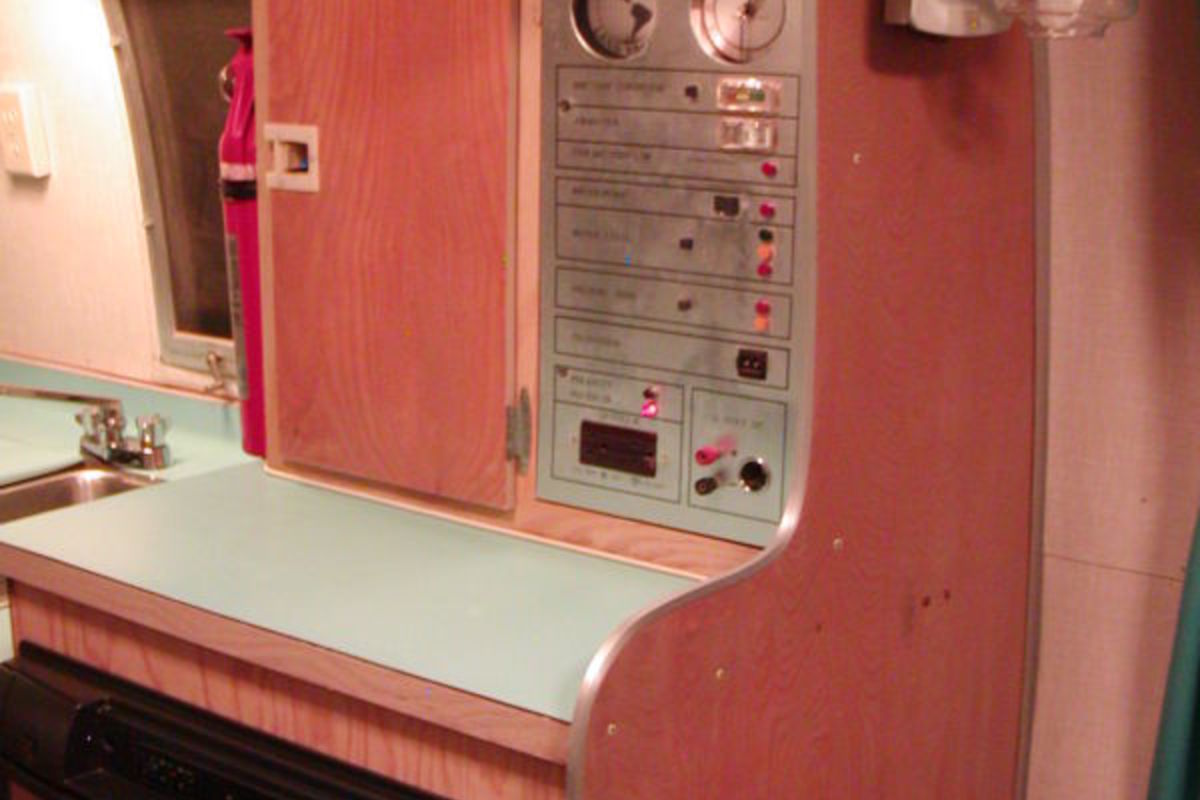 1968 Airstream Safari, 13