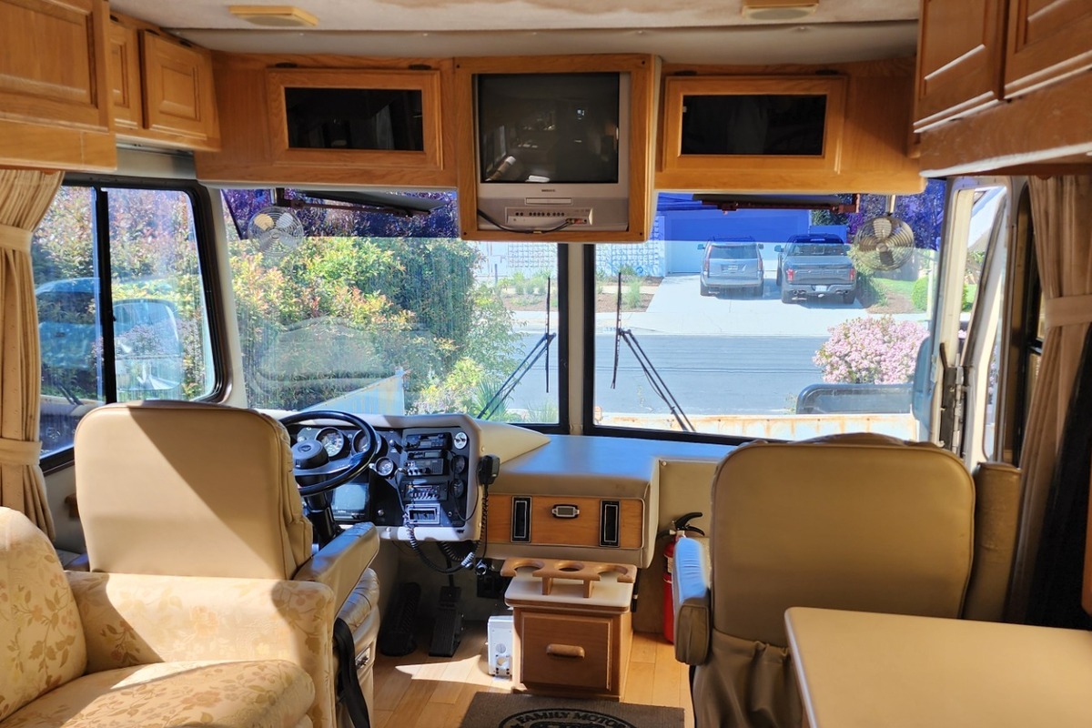 1995 1995 Hawkins Motorcoach Areosport, 4