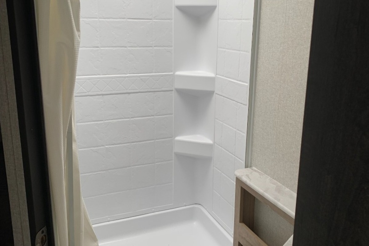 2021 Forest River Surveyor 287BHSS Luxury in Overland Park, KS