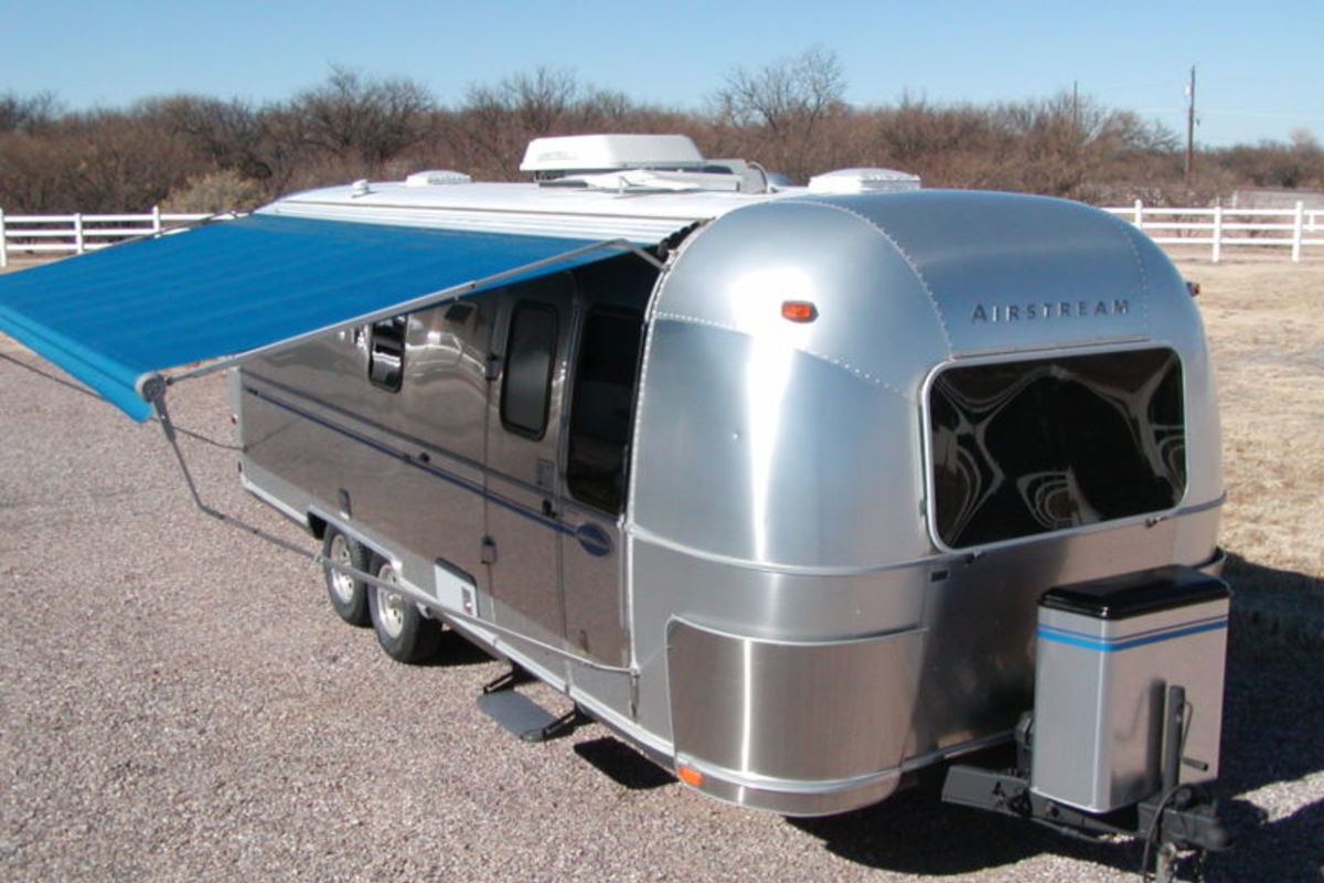 2001 Airstream Safari S-27B WB, 5