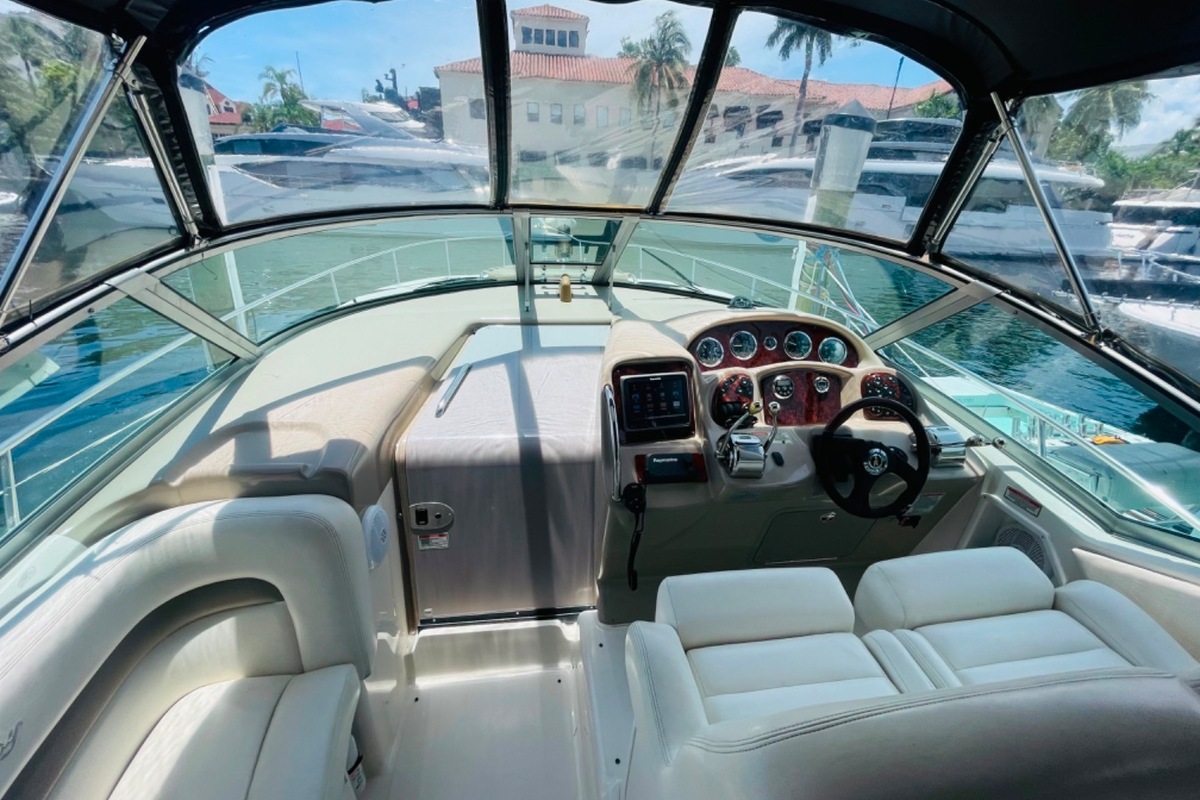 2003 Sea ray 320, 11