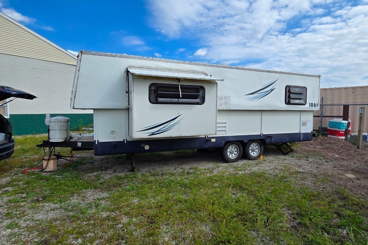 2009 Hi-Lo Towlite 27T, 4