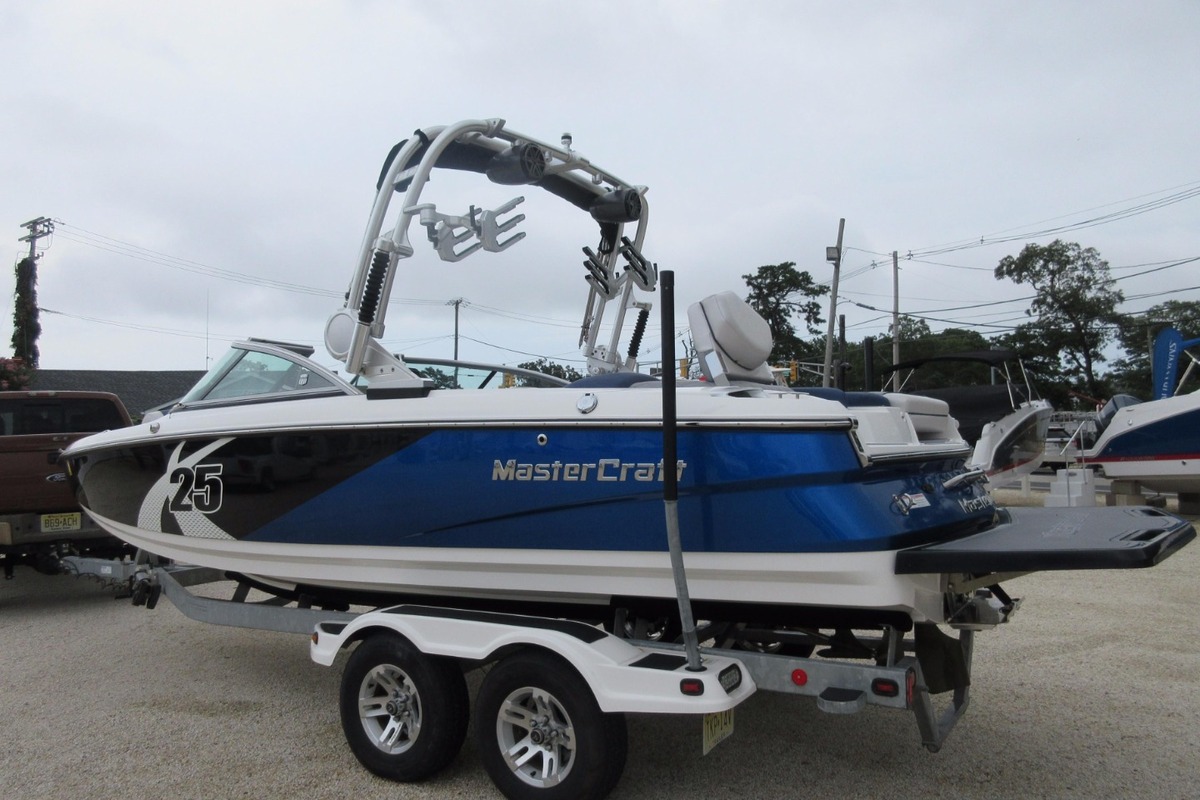 2012 MasterCraft X25, 1
