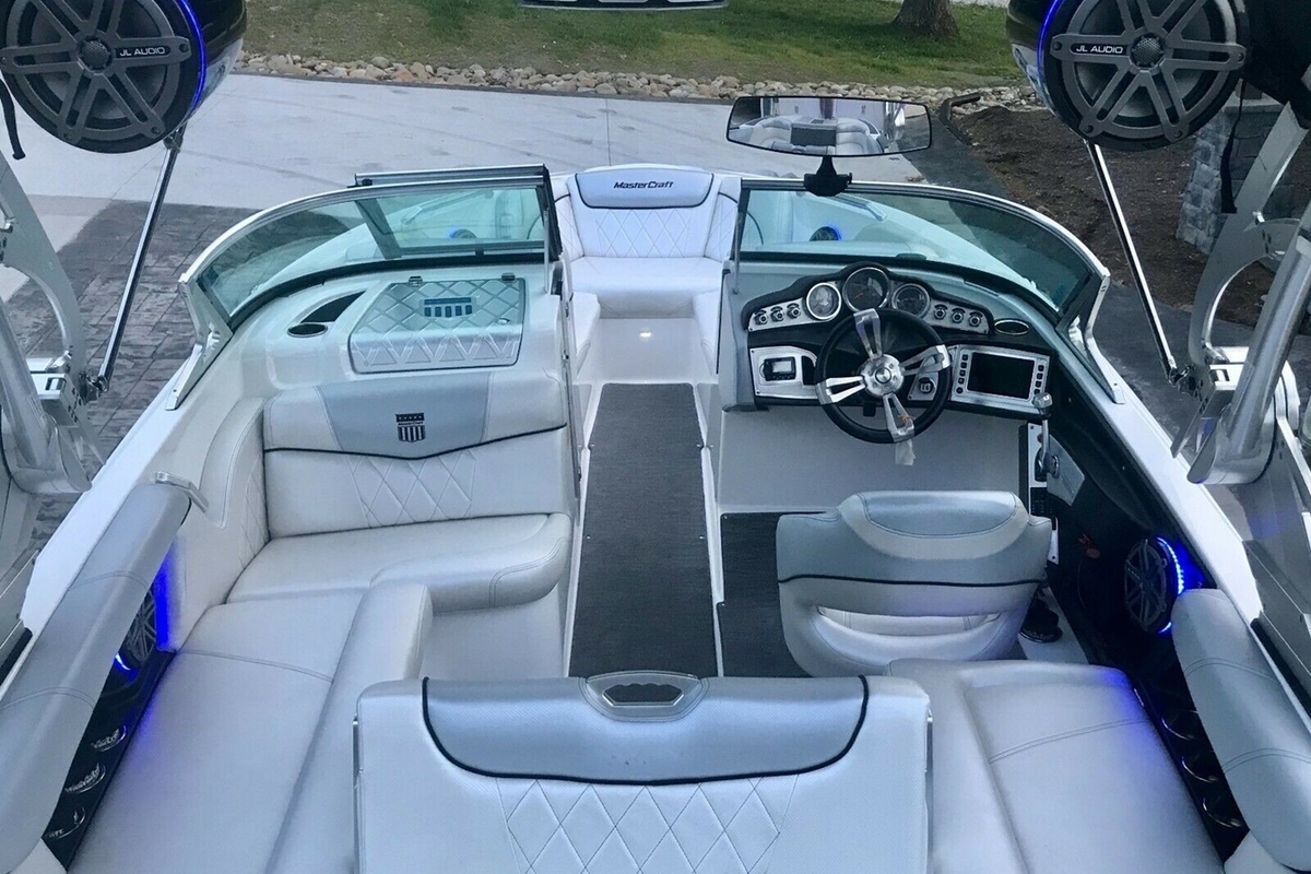 2014 MasterCraft X-30, 12