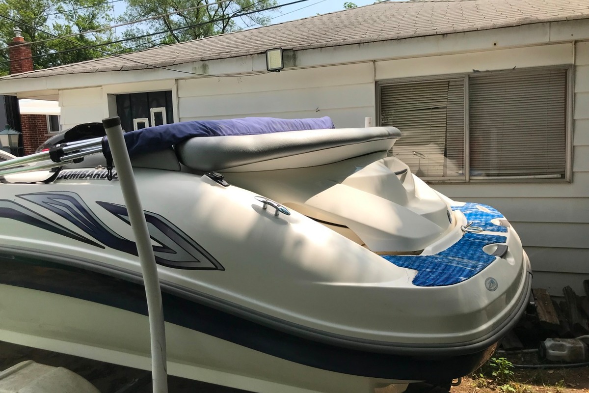 2003 SEADOO Challenger 2000 in Westland, MI