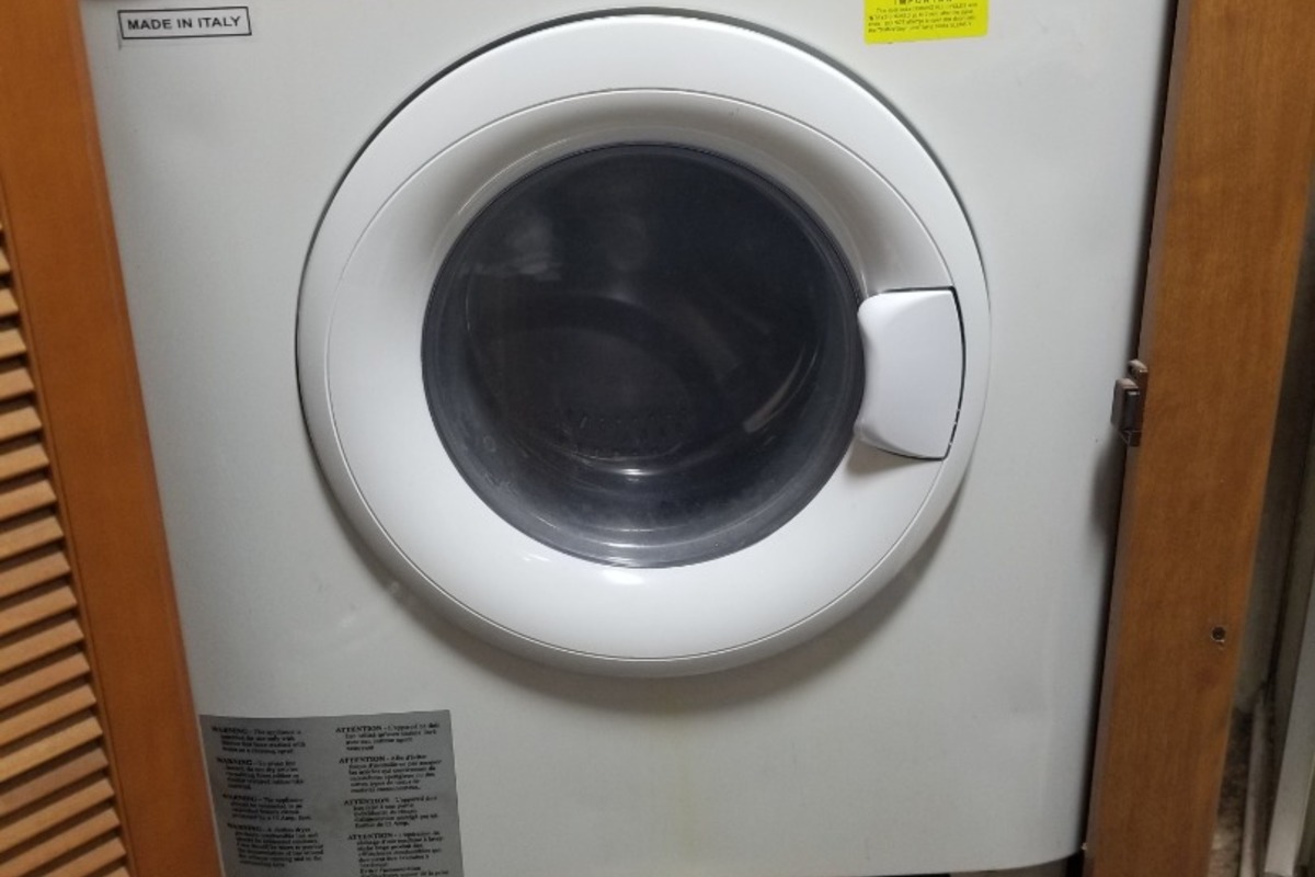 2008 Fleetwood Discovery 40X, 9