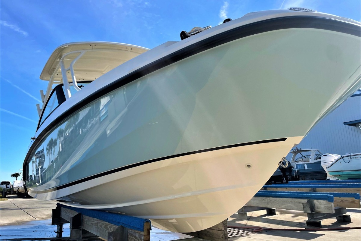 2016 Boston Whaler 230 Vantage, 6