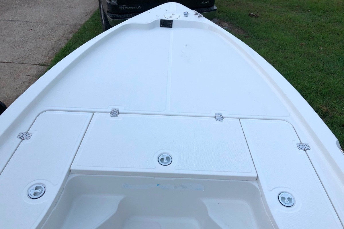 2004 Triton Boats 220 LTS, 7