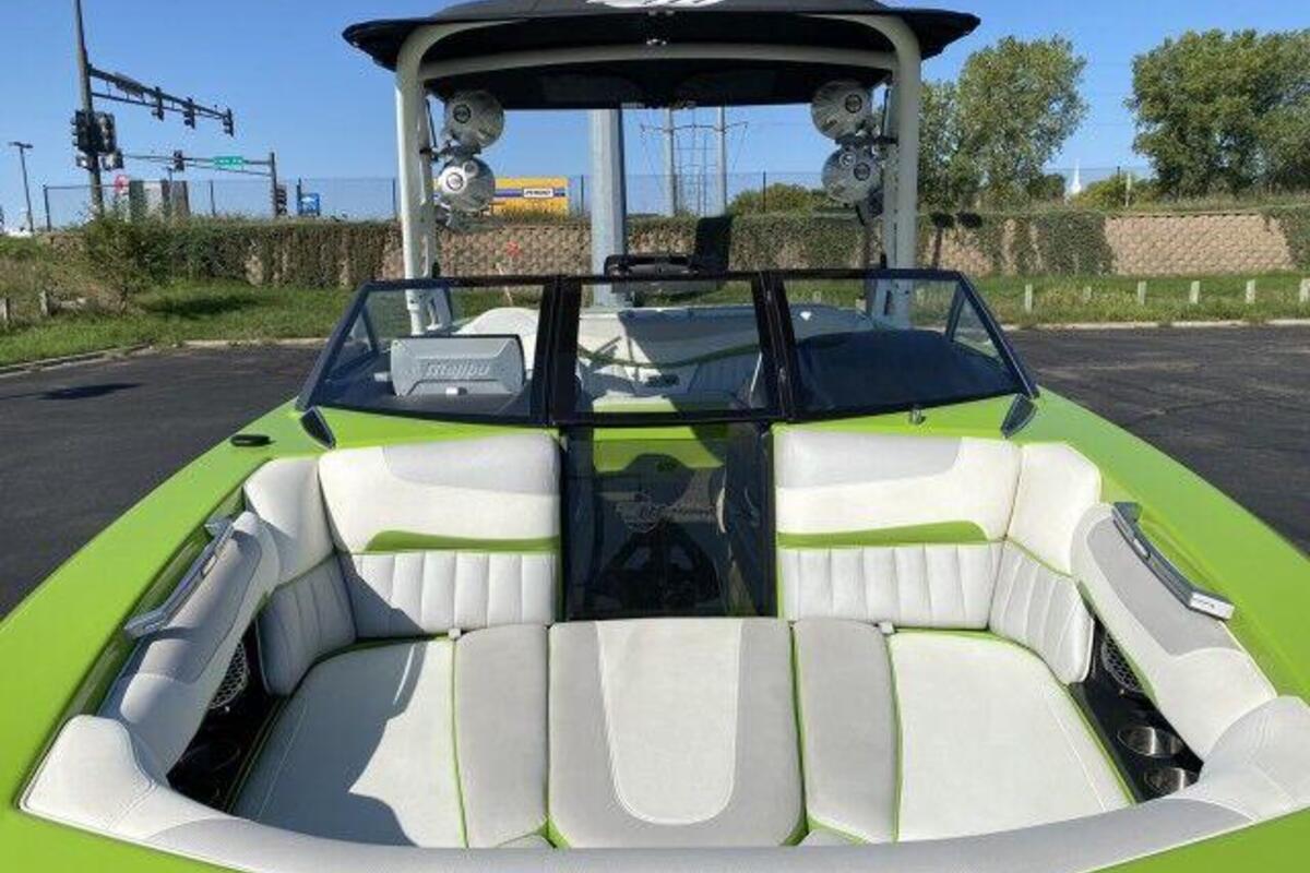 2016 Malibu Wakesetter 22 MXZ, 3