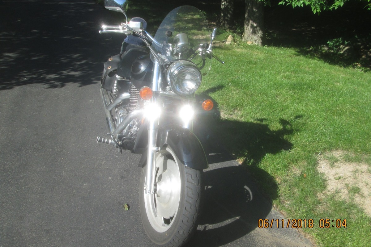 2004 Honda SHADOW, 1