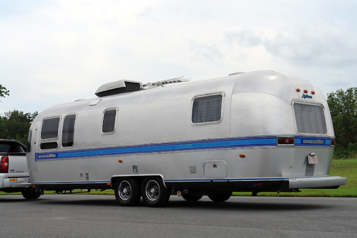 1988 AIRSTREAM Excella, 14