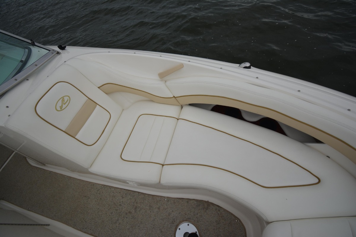 2001 Sea Ray 290 Select, 13