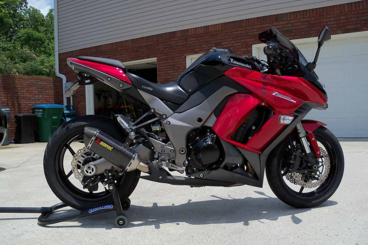 2011 Kawasaki Ninja, 0