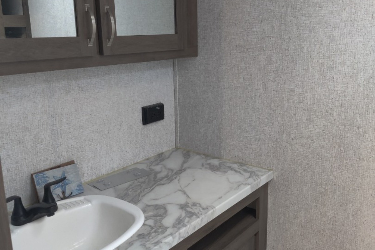 2022 Forest River 26KRB, 4