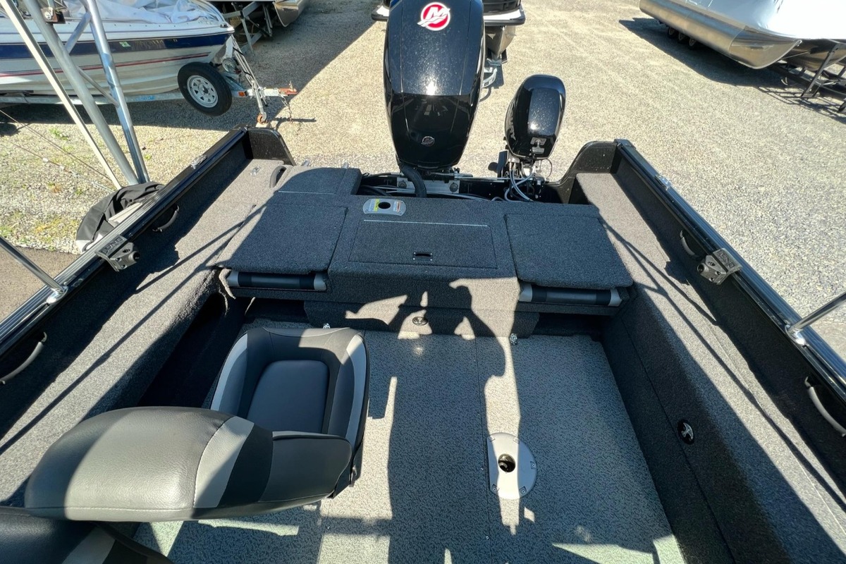 2019 Lund 1875 Impact XS, 3