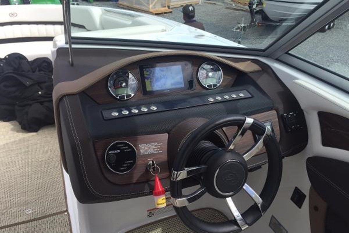 2016 Cobalt Boats A28, 3