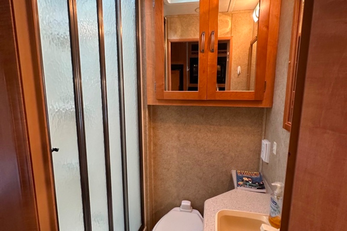 2010 Forest River Sunseeker 2600SL, 9