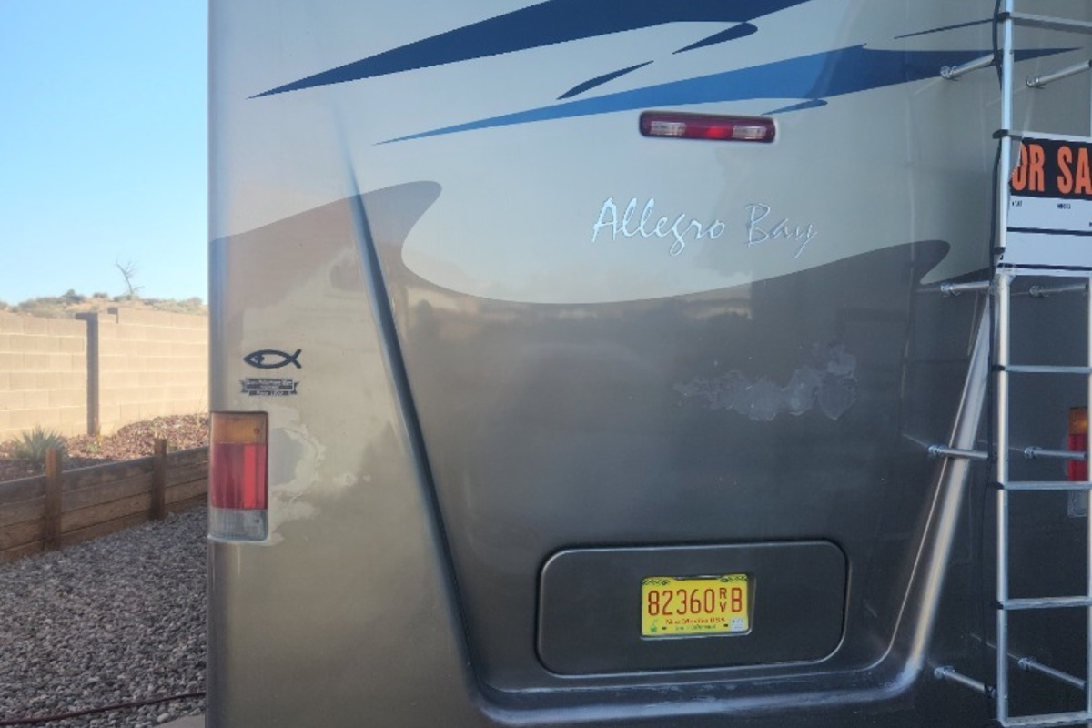 2005 Tiffin Allegro Bay 37DB 37DB, 2