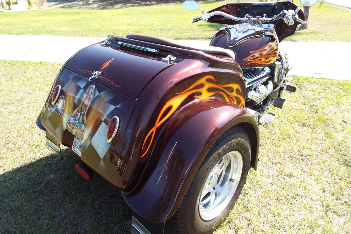 2006 Boss Hoss Trike Coupe Body 350 ZZ4, 5